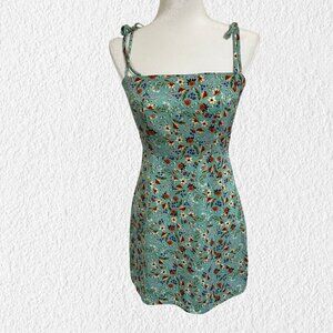 Nasty Gal Mint Green Floral Tie Strap Mini Dress Cottagecore Size 2 NWT